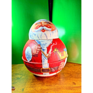METAL TIN ROLY POLY SANTA CHEINCO CHRISTMAS HOME DECOR. Used.